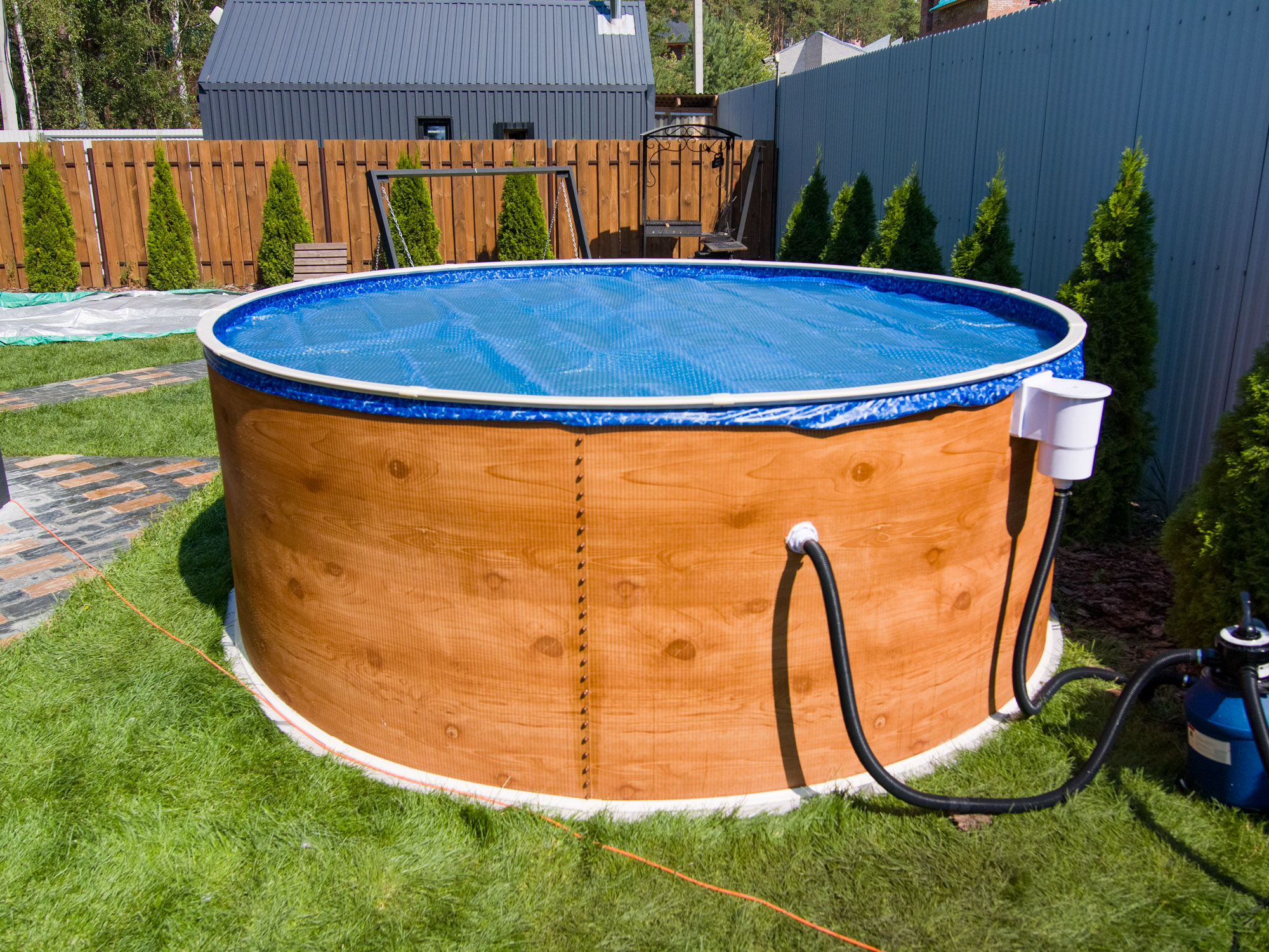 Покрывало круглое 1,5 м. теплосберегающее пузырьковое